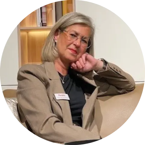Frau van de Straat