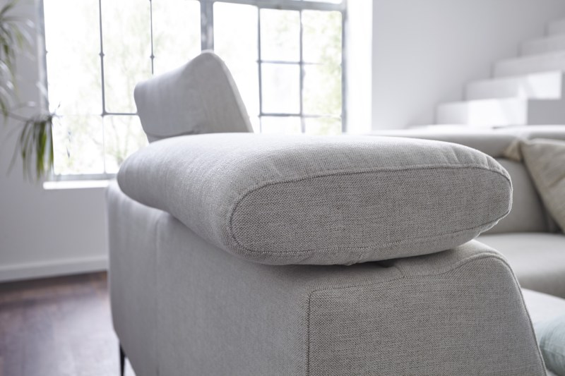 Ecksofa Felipa - Ecke links mit 2,5-Sitzer inkl. Relaxfunktion (motorisch) und Kopfteil verstellbar, Stoff, Natur
