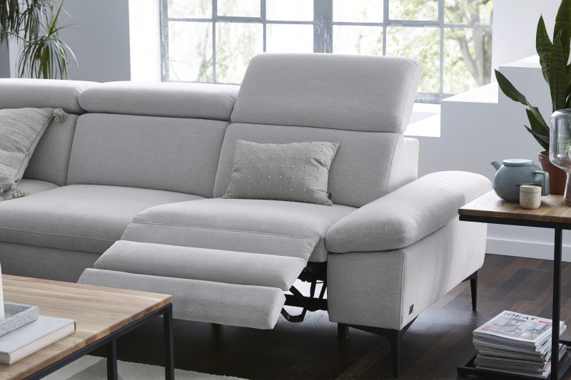 Ecksofa Felipa - Ecke links mit 2,5-Sitzer inkl. Relaxfunktion (motorisch) und Kopfteil verstellbar, Stoff, Natur