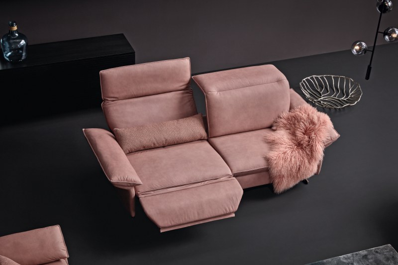 Sofa - 3-Sitzer, Kopfteil verstellbar, Sitztiefe/Fußteil verstellbar motorisch, Leder, Lachs