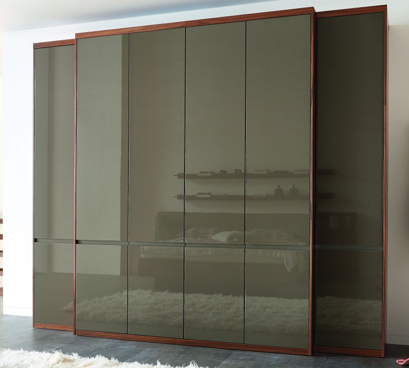 Drehtürenschrank 6-türig Fame-S - B. ca. 270 cm, Nussbaum nova, Lack terra