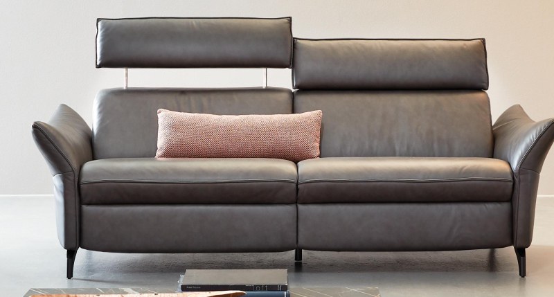 Sofa EM St. Moritz - mit Kopfteilverstellung, 2,5-Sitzer, Leder, Kohle