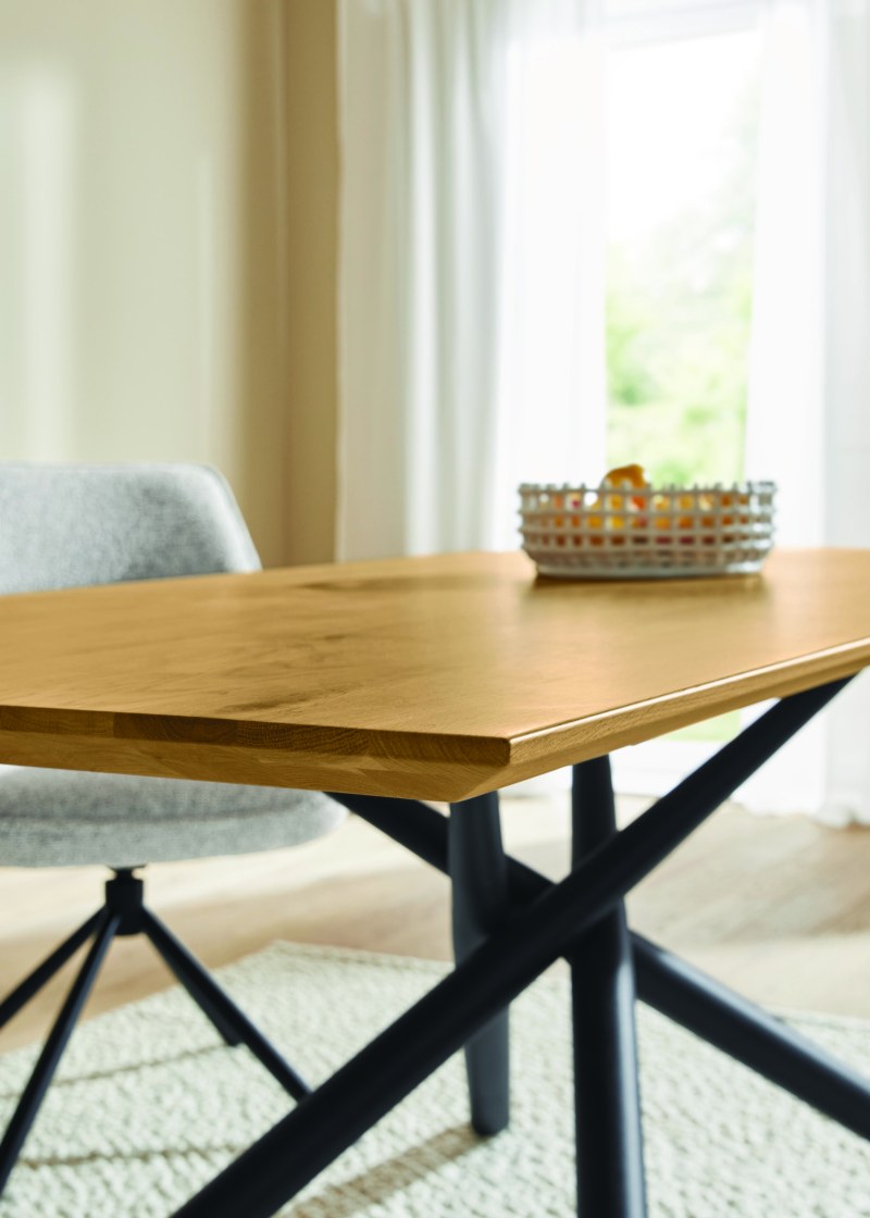 Esstisch Tineo - LB ca. 180 x 90 cm, Charaktereiche massiv