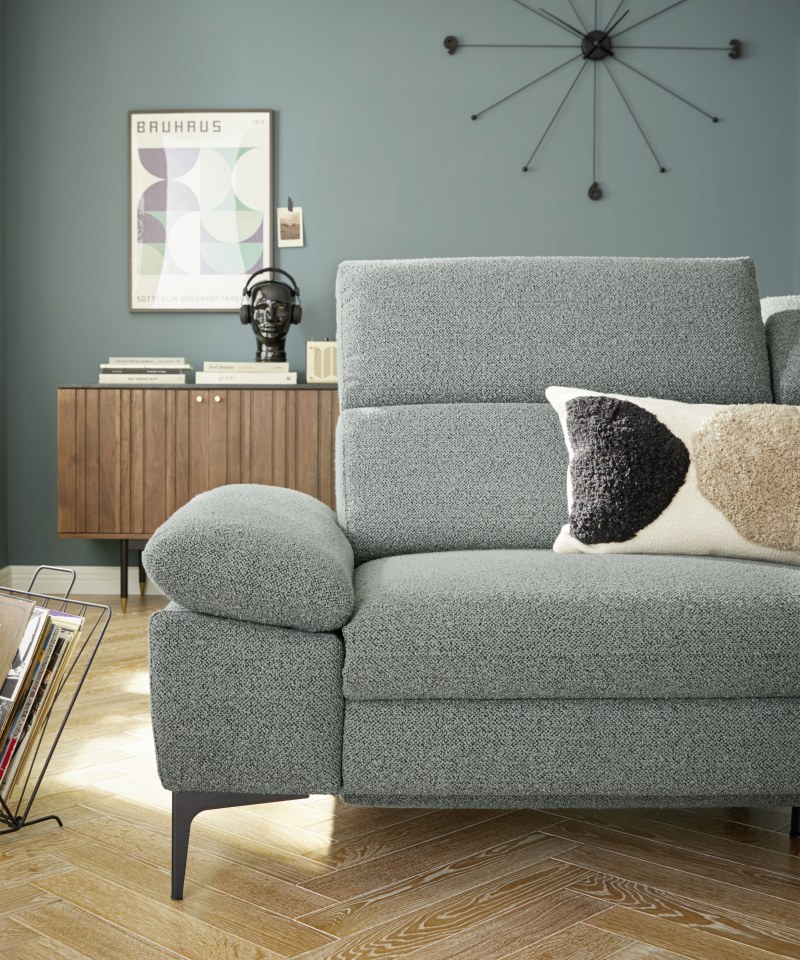 Ecksofa Felipa - 3-Sitzer mit Longchair rechts inkl. Relaxfunktion (motorisch), Armlehne und Kopfteil verstellbar, Stoff, Graugrün