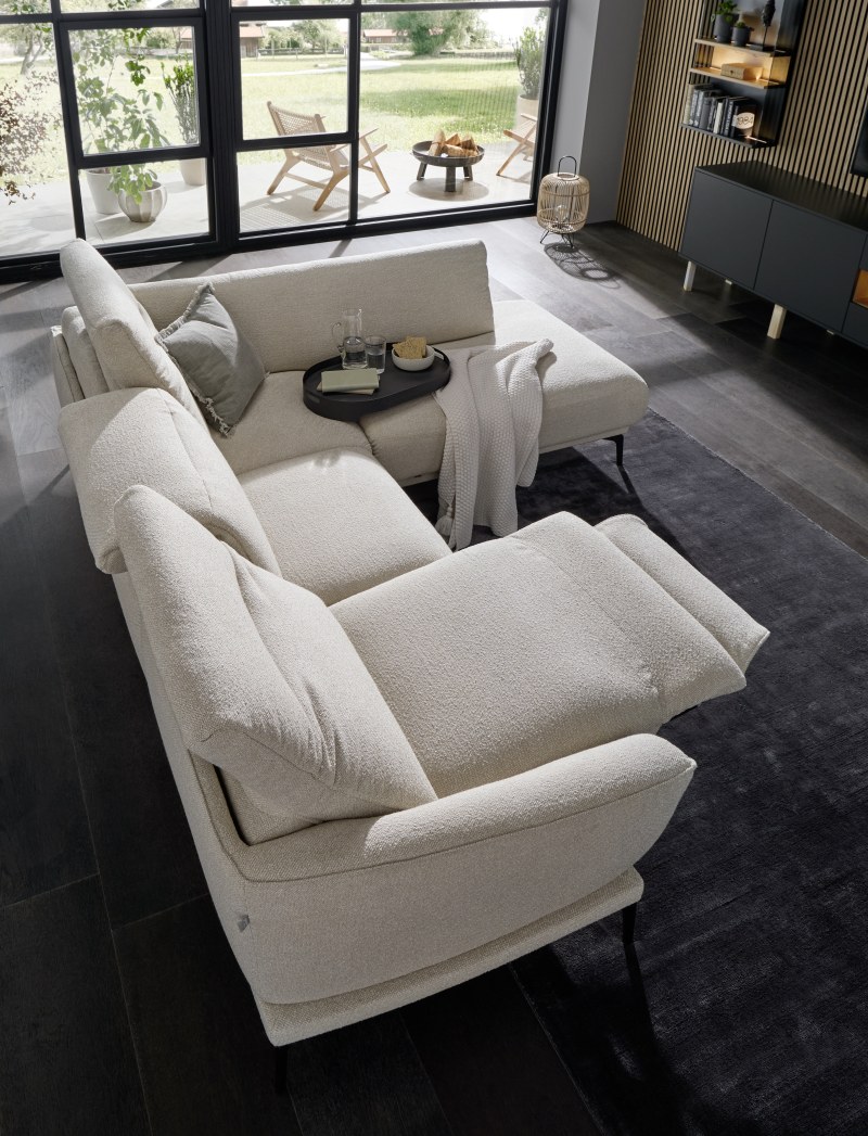 Ecksofa Amadena - 2-Sitzer mit Ecke rechts inkl. Kopfteilverstellung und Sitzvorzug, Stoff, Creme