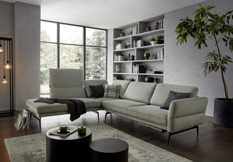 Ecksofa Estrela - Ecke links mit 2,5-Sitzer inkl. Rücken-/Armlehne verstellbar, Stoff, Schlammgrün