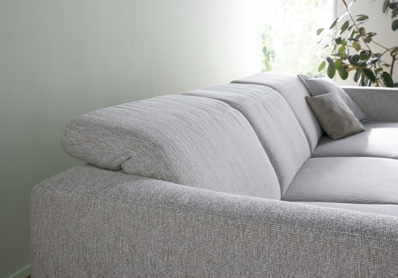 Ecksofa Rafaela 2.0 - 2,5-Sitzer mit Longchair rechts inkl. Kopfteilverstellung, Stoff, Champagner