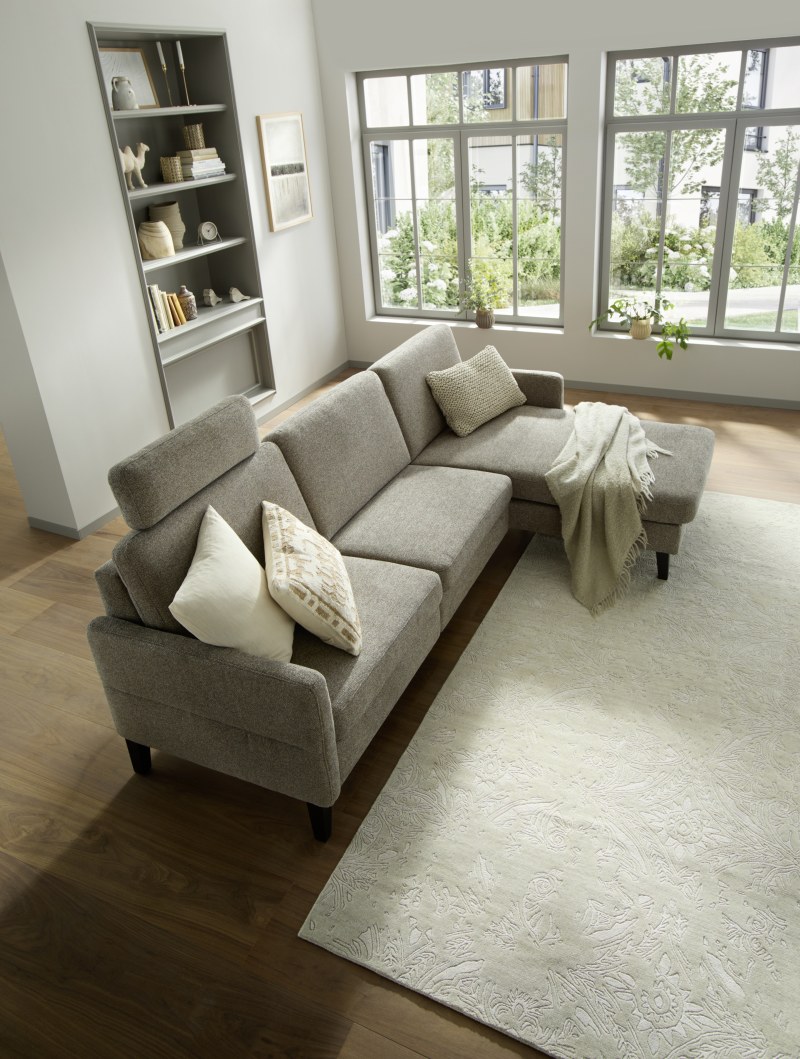 Ecksofa Arima N - 2,5-Sitzer mit Longchair rechts inkl. Kopfteil verstellbar, Stoff, Mocca